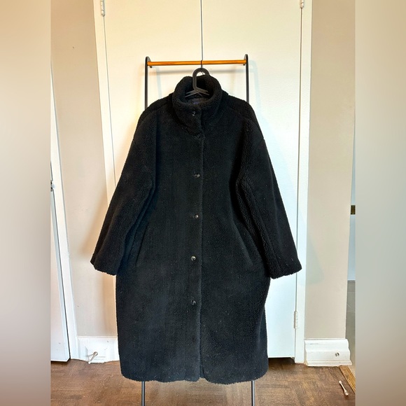Long Sherpa Coat - Picture 2 of 3